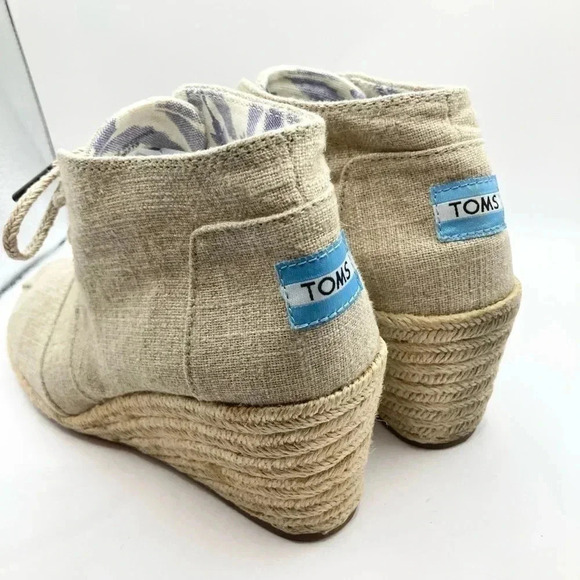 TOMS Bootie Burlap Wedge Canvas Lace up Tan Shoe Women’s Size 7.5 W MSRP $99 - Picture 3 of 11